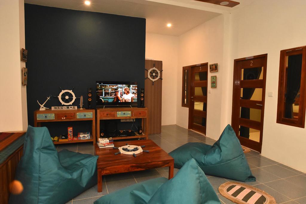 Charlies Shack Lombok Apartment กูตา ภายนอก รูปภาพ
