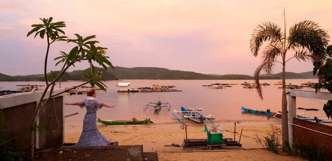 Charlies Shack Lombok Apartment กูตา ภายนอก รูปภาพ